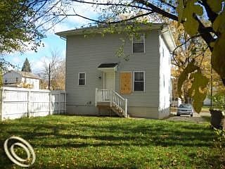 2nd image of 63 Foster St