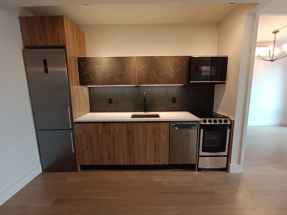 4th image of 2708 Snyder Ave APT 315
