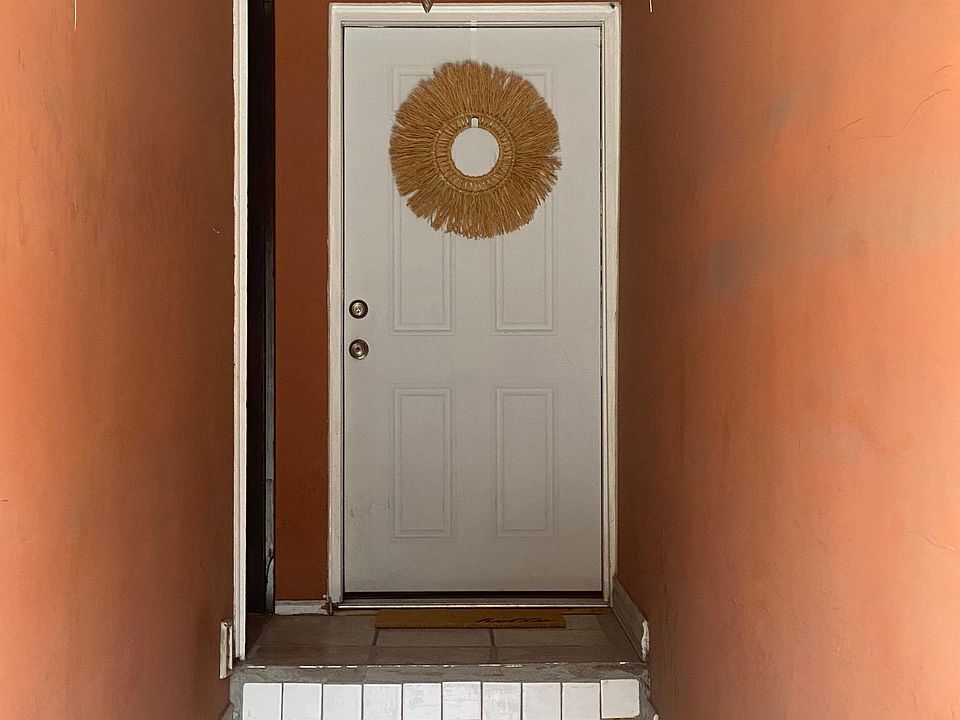 Shared and gated entryway