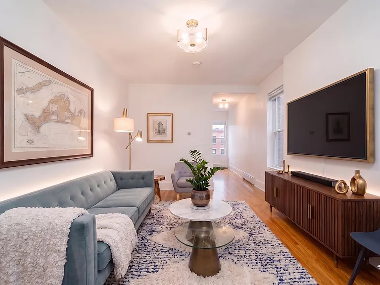 232 Willow Ave #3R — Photo 2
