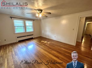 75 Fuller St APT 3, Waltham, MA 02453
