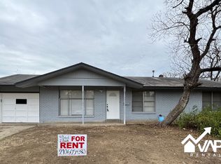 3319 Golden Crown Dr, San Antonio, TX 78223