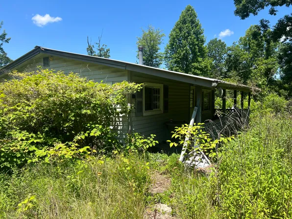 585 Watson Rdg, Ravenna, KY 40472