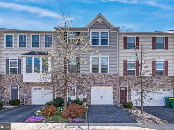 225 W General Grey Ct, Newark, DE 19702