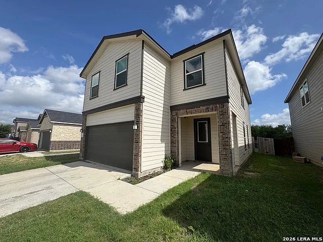 3231 Old Almonte Dr — Photo 1