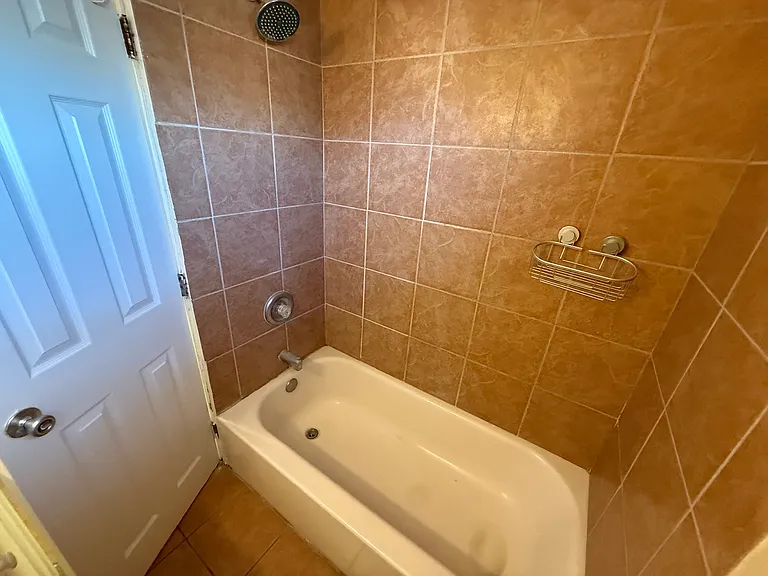 5890 Lindo Paseo #6 — Photo 10