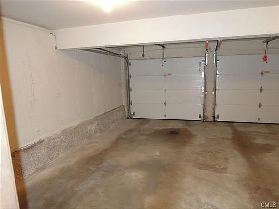 2nd image of 245 Glendale Ave Unit D1