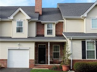 12 Last Leaf Cir, Windsor, CT 06095