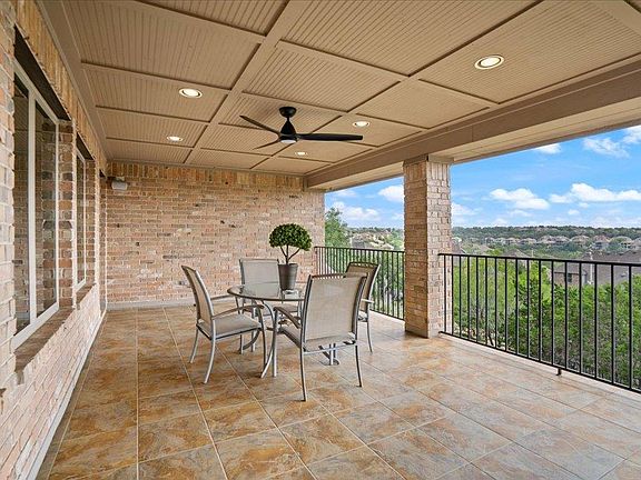 4th image of 457 Santaluz Ln