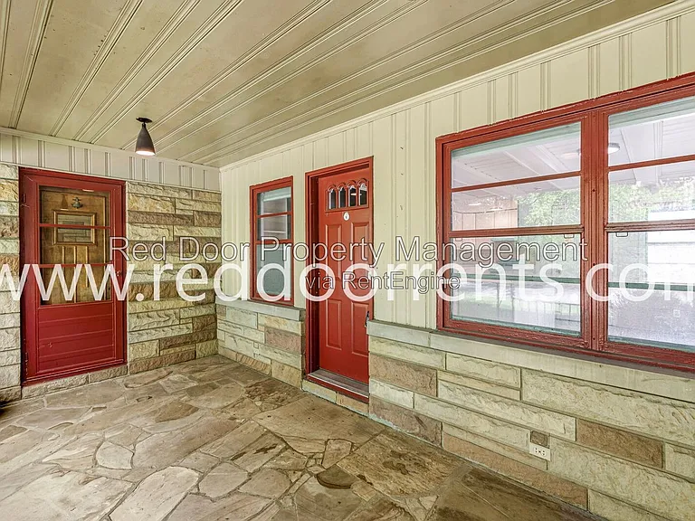 4701 Kessler Boulevard East Dr — Photo 29