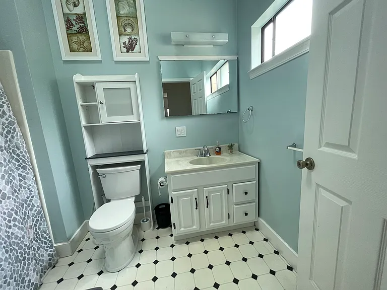 921 Aileen St — Photo 12