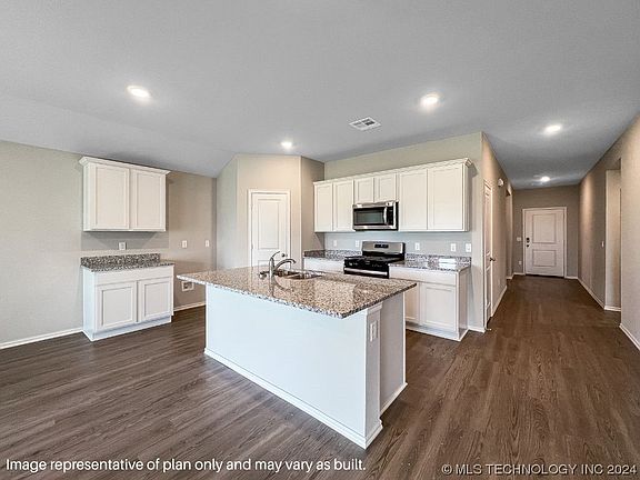 2nd image of 7018 E 155th Pl S