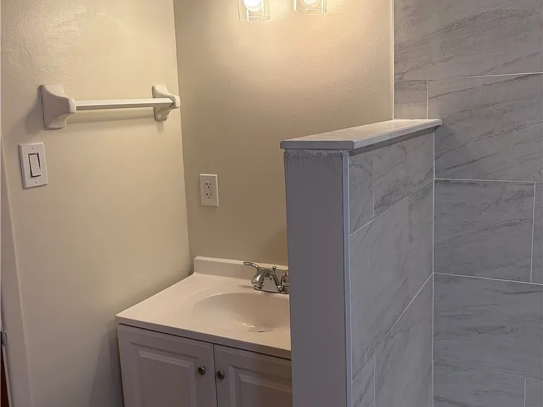 700 Filmore Rd — Photo 15