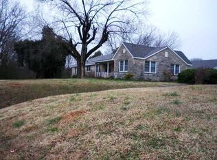 3327 Florence Blvd, Florence, AL 35634