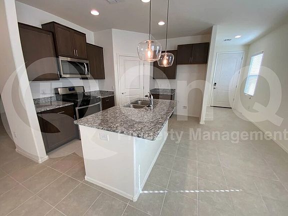 4th image of 11243 S Weismann Dr