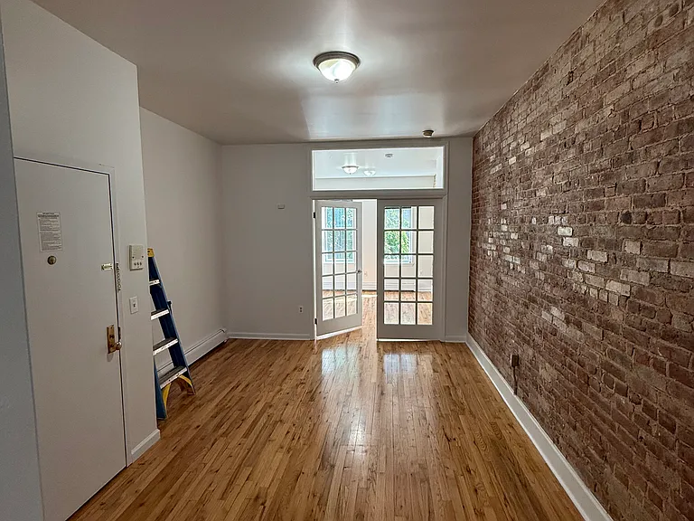 476 Central Ave #2L — Photo 9