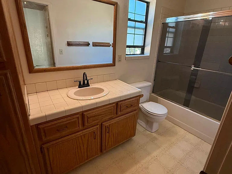 224 Pine Dr — Photo 11