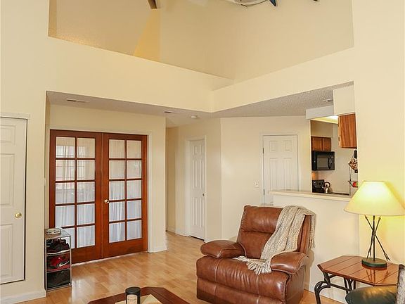 5th image of 4799 White Rock Cir APT F
