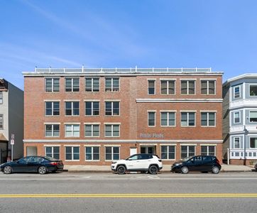 156-160 Chelsea St #302, Boston, MA, 02128