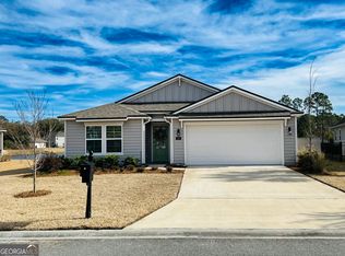 321 Chinquapin Dr, Saint Marys, GA 31558