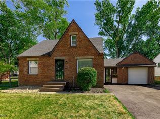 19408 Sumpter Rd, Warrensville Heights, OH 44128