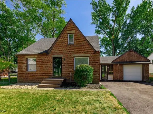 19408 Sumpter Rd, Warrensville Heights, OH 44128
