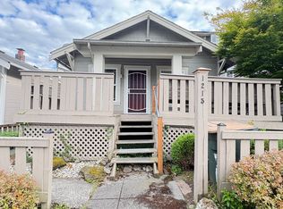 1215 E Barclay Ct, Seattle, WA 98122