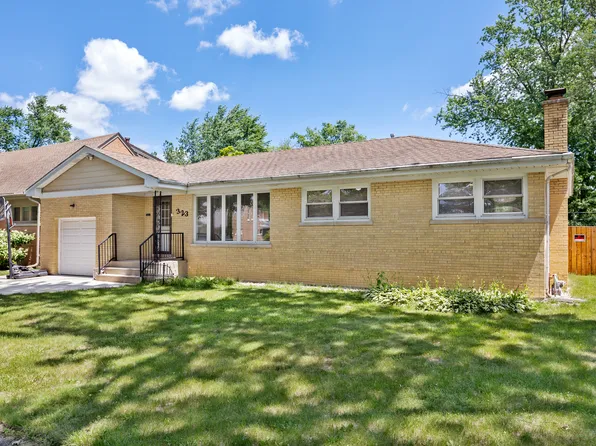 323 S Prindle Ave, Arlington Heights, IL 60004