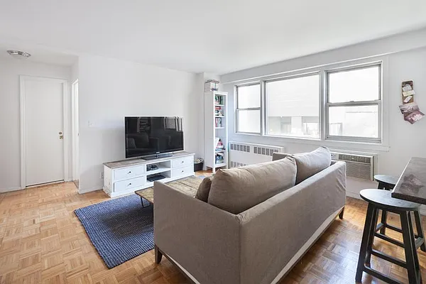 Sold by Town Residential | media 11