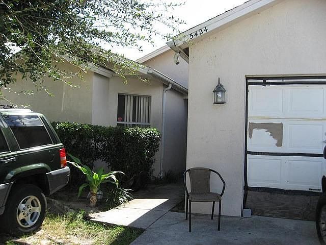 1st image of 5424 Wood Crossing St
