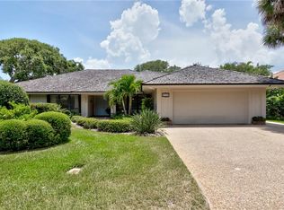 2059 Ocean Ridge Cir, Vero Beach, FL 32963