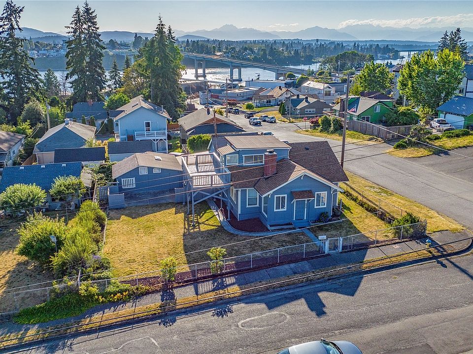 Welcome to 919 Hayward Ave in Manette!>