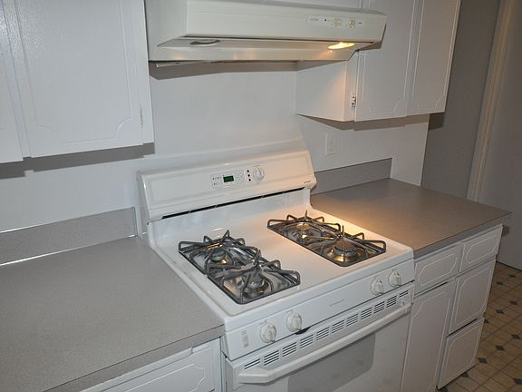5th image of 14510 25th Avenue Ct E