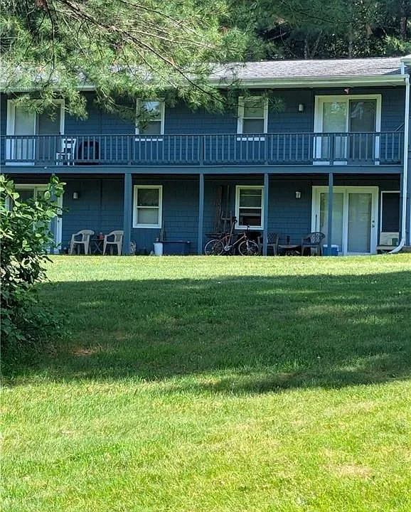 35 Gadoury Ave #13