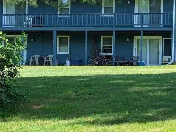 35 Gadoury Ave #13, Coventry, RI 02816