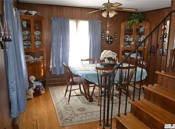 2nd image of 10 Brevoort Pl