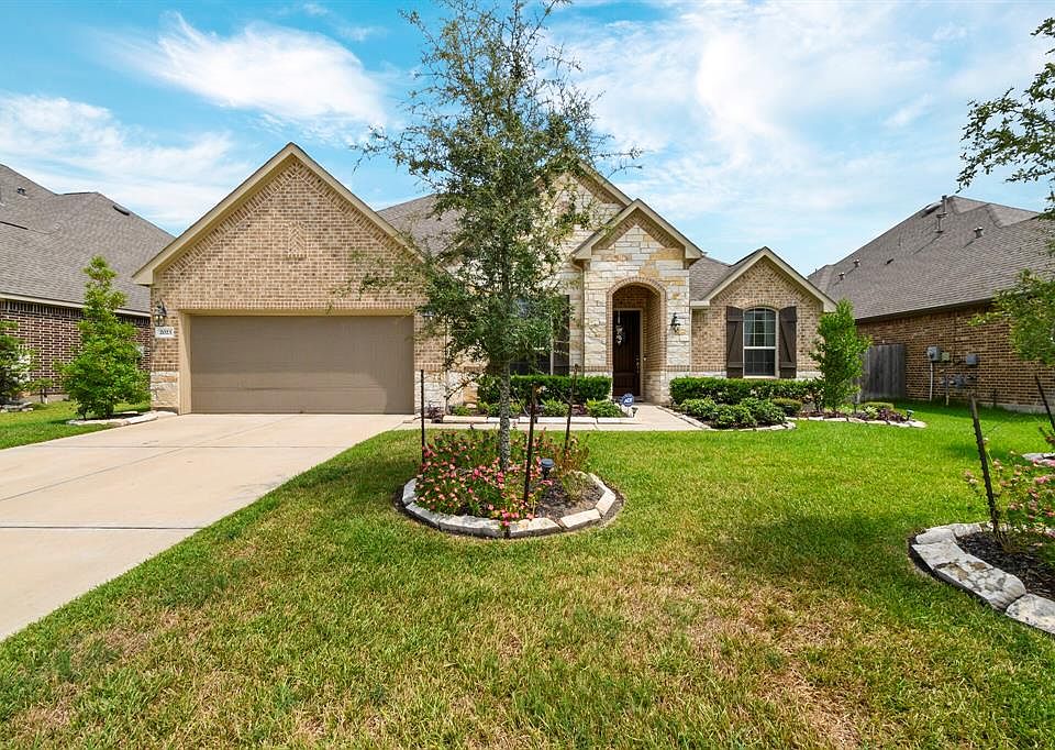 2nd image of 2023 Scenic Hollow Ln