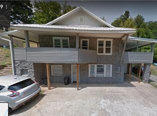 218 Chestnut Park Dr #3, Waynesville, NC 28786