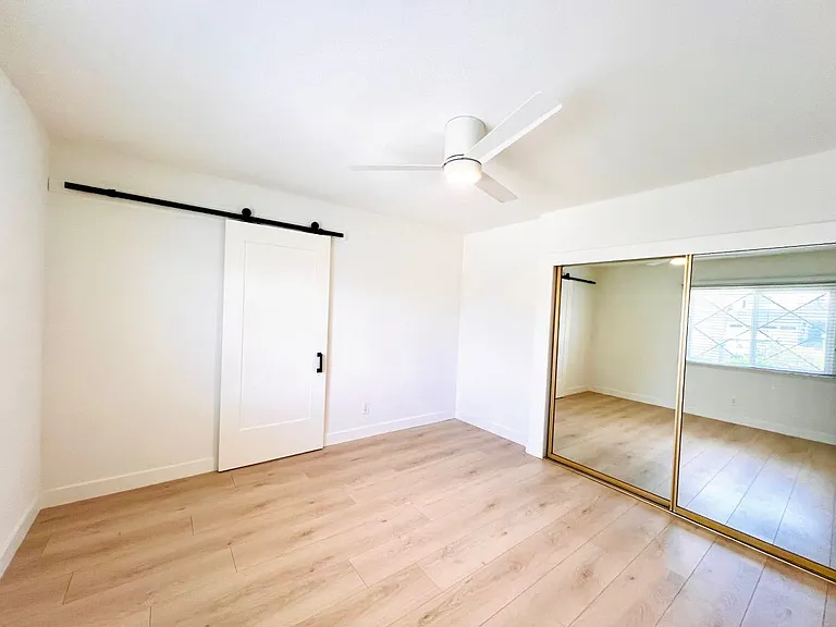 22637 Hickory Ave — Photo 18