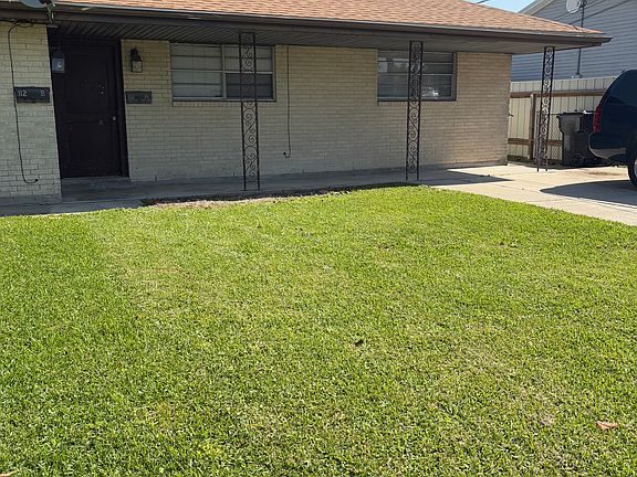 2nd image of 112 Park Dr #A
