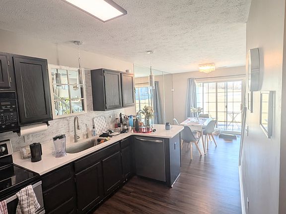 4th image of 6562 Prestwick Ct APT D