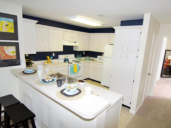 College Towne Kitchen