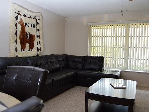 4th image of 2255 Ashbury Dr
