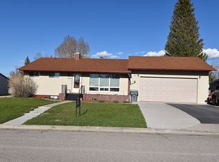 419 18th St, Evanston, WY 82930