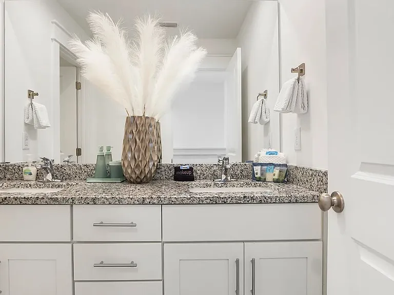 2709 Lagoon Manor Dr — Photo 24