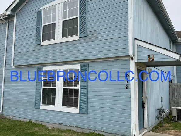 619 Willow Ln, 619 Willow Ln APT B, Peculiar, MO 64078