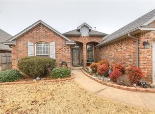 12037 SW 18th St, Yukon, OK 73099