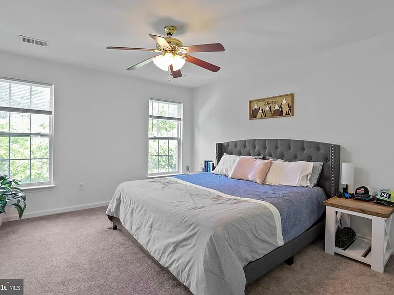1307 Pendleton Ln — Photo 13