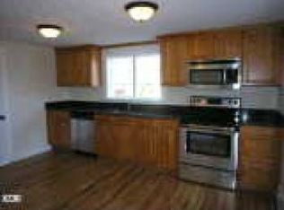 10 Ryders Ln, Danbury, CT 06810