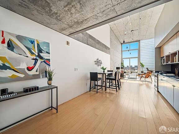 3rd image of 855 Folsom St APT 911